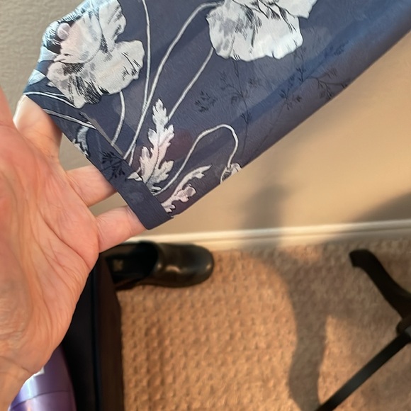 Ann Taylor Vintage size 6 silk semi sheer steel blue with white side zip blouse. - Picture 5 of 16